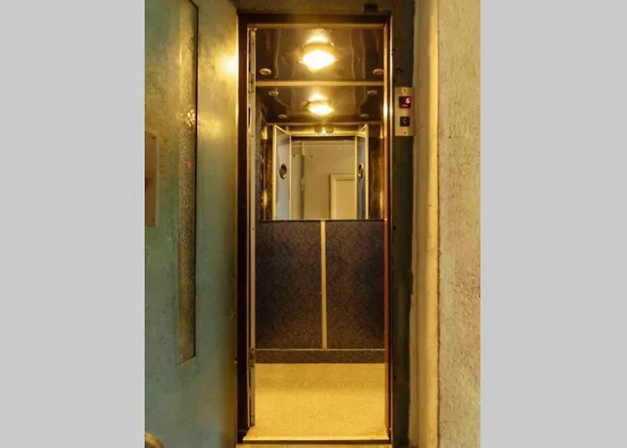 Amazing Views Rooftop Flat - Amzei Square * بوخارست