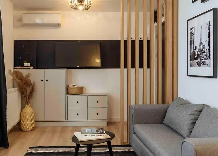 Amazing Views Rooftop Flat - Amzei Square דירה *