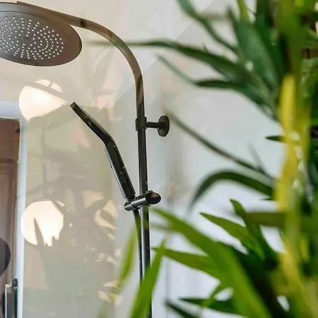 Amazing Views Rooftop Flat - Amzei Square Apartment Bucharest