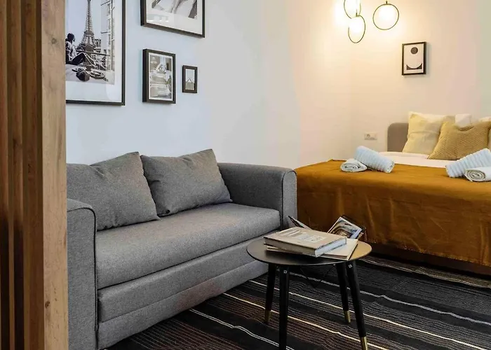 Amazing Views Rooftop Flat - Amzei Square