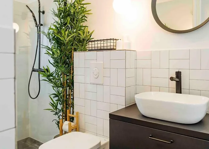 Amazing Views Rooftop Flat - Amzei Square Апартаменты