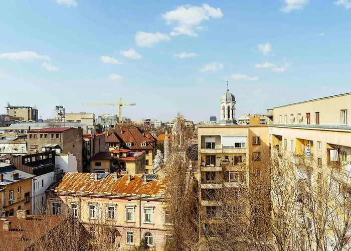Amazing Views Rooftop Flat - Amzei Square Apartment Bucharest