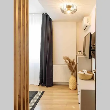 Amazing Views Rooftop Flat - Amzei Square Bukarest