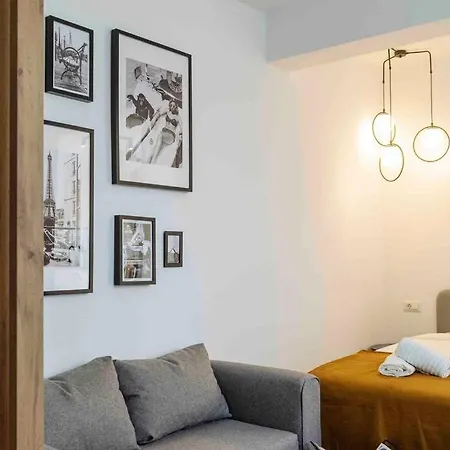 Apartamento Amazing Views Rooftop Flat - Amzei Square